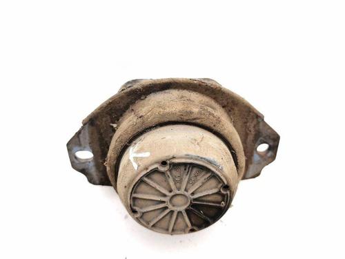 Engine mount LAND ROVER RANGE ROVER SPORT I (L320) 2.7 D 4x4 | BP29008212M89