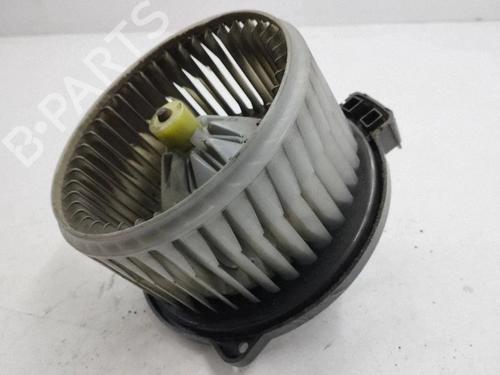 Used Heater blower motor Heater blower motor TOYOTA RAV 4 II (_A2_) 2.0 D 4WD (CLA20_, CLA21_, CLA20R, CLA21R) (116 hp) 40232103 40232103