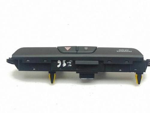 Warning switch KIA STONIC (YB) 1.0 T-GDi | BP40208402I22 - Image 4