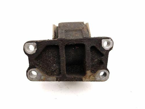 Engine mount LAND ROVER RANGE ROVER SPORT I (L320) 2.7 D 4x4 | BP29008234M89 