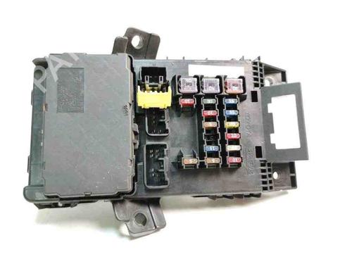 Fuse box TOYOTA AVENSIS (_T22_) 2.0 D-4D (CDT220_, CDT220R) | BP28874946E1 