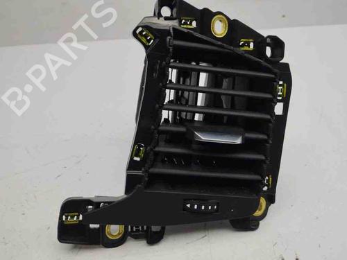 Used Air vent AUDI A1 Sportback (8XA, 8XF) 1.0 TFSI (95 hp) 28901472