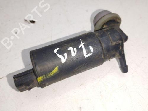 Used Washer pump TOYOTA COROLLA Verso (_E12_) 2.0 D-4D (CDE120_, CDE120R) (90 hp) 28857134