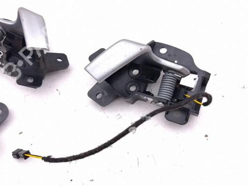 Front left interior door handle TESLA MODEL S (5YJS) 70D AWD | BP38007268I13 - Image 4