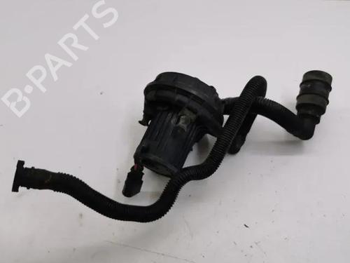 Used Secondary air pump BENTLEY FLYING SPUR (4W_) 6.0 W12 (626 hp) 28859315