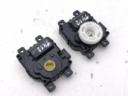 Electronic module HONDA CR-V III (RE_) 2.0 i-VTEC 4WD (RE5, RE2) | BP36763413M83 - Image 4