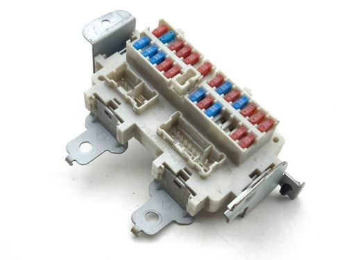 Used Fuse box NISSAN 350Z Coupe (Z33) 3.5 (AAZ33) (280 hp) 28882428