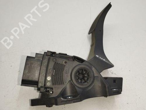 Used Pedal VOLVO S60 I (384) 2.4 D (122 hp) 28850792
