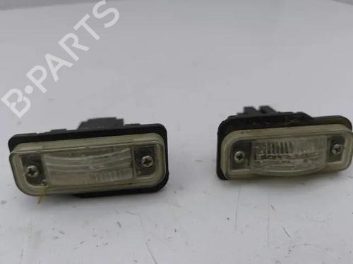 Używane Lampa oświetlenia tablicy rejestracyjnej MERCEDES-BENZ E-CLASS (W211) E 320 CDI (211.026) (204 hp) 28841000