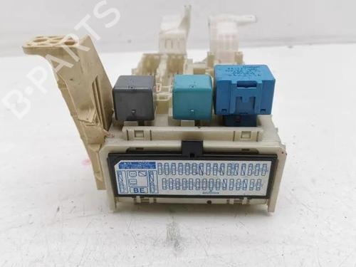 Fuse box TOYOTA YARIS (_P1_) 1.4 D-4D (NLP10_, NLP10R) | BP28855932E1 