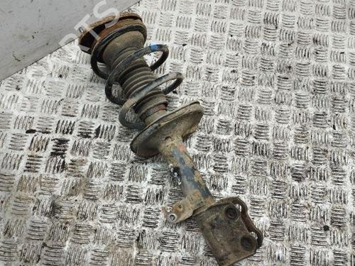 Used Left front shock absorber TOYOTA AVENSIS (_T25_) 2.0 D-4D (CDT250_, CDT250R) (116 hp) 28853573