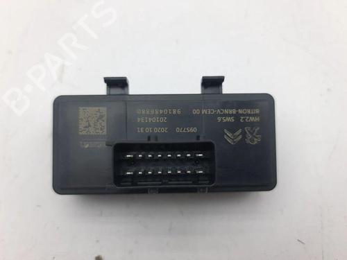 Capteur électronique PEUGEOT 2008 II (UD_, US_, UY_, UJ_, UR_, UC_) 1.2 PureTech 130 (USHNS, URHNS) (130 hp) 28879302