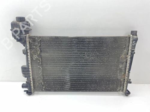 Used Water radiator Water radiator MERCEDES-BENZ A-CLASS (W168) A 160 (168.033, 168.133) (102 hp) 28890877 28890877