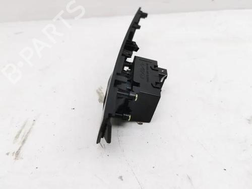Left front window switch HYUNDAI i40 I (VF) 1.7 CRDi | BP28861831I27 