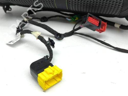 Right front seat PEUGEOT 2008 II (UD_, US_, UY_, UJ_, UR_, UC_) 1.2 PureTech 130 (USHNS, URHNS) | BP28879282C16 