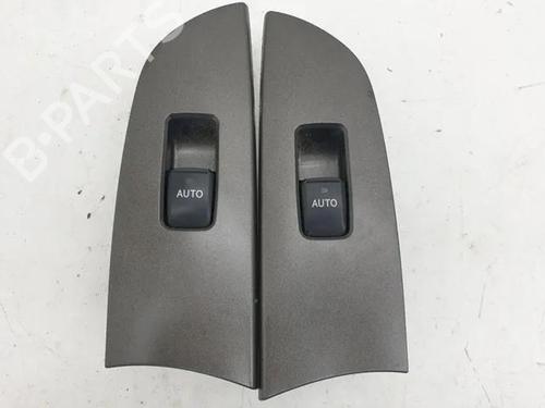 Used Right rear window switch LEXUS IS C (GSE2_) 350 (GSE21) (318 hp) 28857978