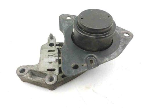 Used Engine mount RENAULT ESPACE III (JE0_) 2.0 (JE0A) (114 hp) 28902696