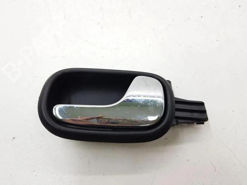Used Rear right interior door handle Rear right interior door handle 36103417 36103417