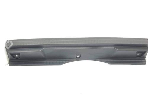Used Tailgate trim PEUGEOT 2008 II (UD_, US_, UY_, UJ_, UR_, UC_) 1.2 PureTech 130 (USHNS, URHNS) (130 hp) 28879383