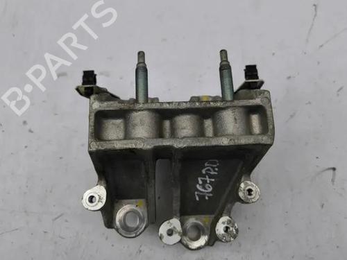 Used Support SUZUKI VITARA (LY) 1.6 (APK416, YD21S) (117 hp) 28860264