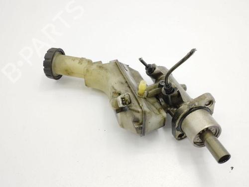 Used Brake master cylinder NISSAN MICRA III (K12) 1.5 dCi (82 hp) 28892576