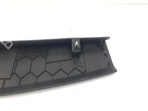Tailgate trim VW T-ROC (A11, D11) 1.5 TSI | BP36102994C151 - Image 2
