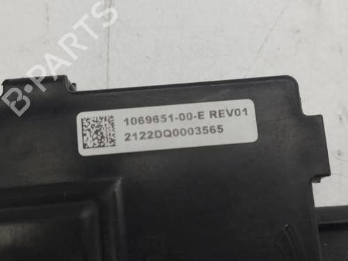 Electronic module TESLA MODEL S (5YJS) 60 | BP33662648M83 - Image 2