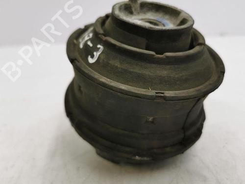 Used Engine mount MERCEDES-BENZ C-CLASS (W203) C 220 CDI (203.008) (150 hp) 28890873