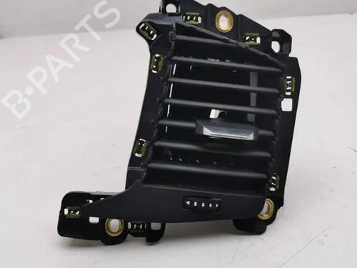 Used Air vent AUDI A1 Sportback (8XA, 8XF) 1.0 TFSI (95 hp) 28857432
