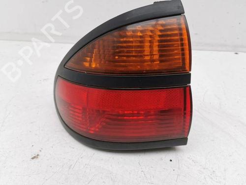 Used Left taillight RENAULT LAGUNA I (B56_, 556_) 2.0 (114 hp) 28889717
