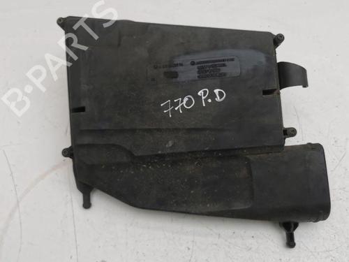 Used Air filter box MERCEDES-BENZ M-CLASS (W164) ML 320 CDI 4-matic (218 hp) 28899243