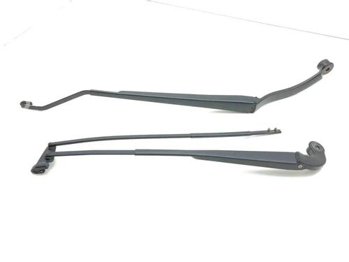 Used Front windshield wiper arm Front windshield wiper arm 33916033 33916033