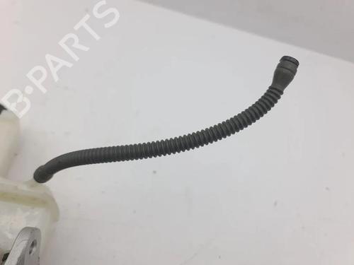 Brake master cylinder VW T-ROC (A11, D11) 1.5 TSI | BP28905855M77 - Image 3