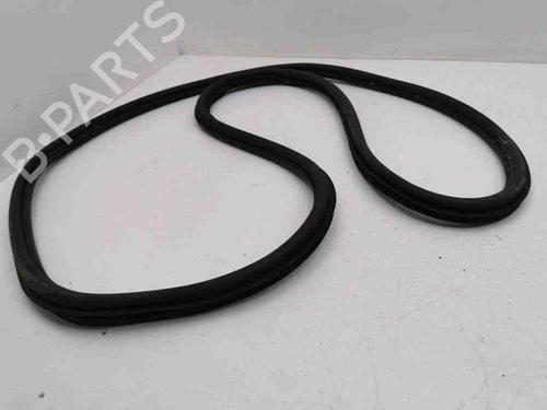 Used Rubber door seal AUDI Q2 (GAB, GAG) 35 TFSI (150 hp) 28899865