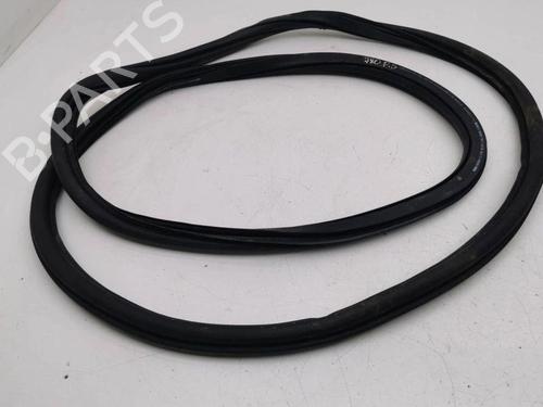 Used Rubber door seal AUDI Q2 (GAB, GAG) 35 TFSI (150 hp) 28899863