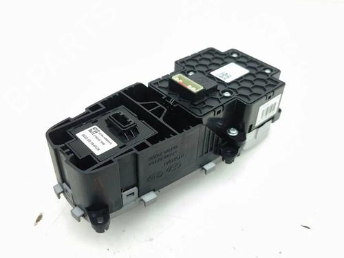 Steering wheel controls HYUNDAI KONA (OS, OSE, OSI) EV | BP30643571E15