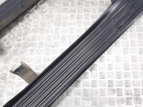 Right sideskirt NISSAN NAVARA (D22) 3.0 TD 4x4 | BP28905957C114 