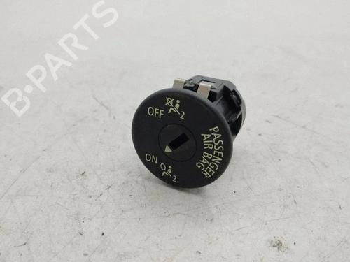 Used Switch Switch BMW 5 Touring (F11) 520 d (184 hp) 40206461 40206461