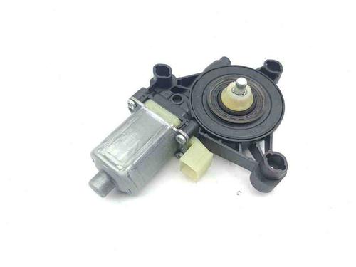 Used Left front window motor AUDI A1 Sportback (8XA, 8XF) 1.0 TFSI (95 hp) 28881202