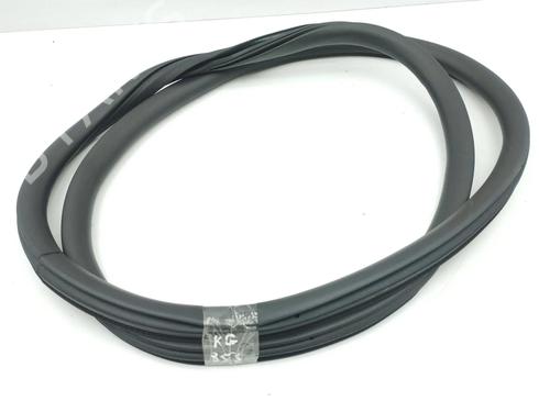 Used Rubber door seal PEUGEOT 208 I (CA_, CC_) 1.4 VTi (95 hp) 28873917