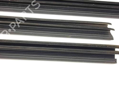 Rubber door seal PEUGEOT 2008 II (UD_, US_, UY_, UJ_, UR_, UC_) 1.2 PureTech 130 (USHNS, URHNS) | BP28879336C142 