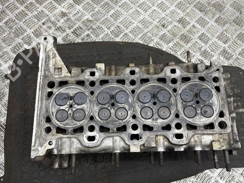 Used Cylinder head HYUNDAI SANTA FÉ II (CM) 2.2 CRDi 4x4 (155 hp) 29008188