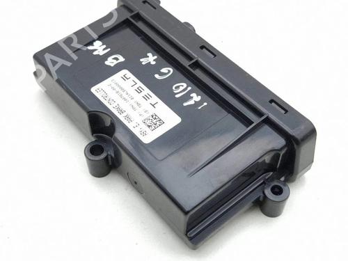 Electronic module TESLA MODEL S (5YJS) 85D AWD | BP40194261M83 - Image 4