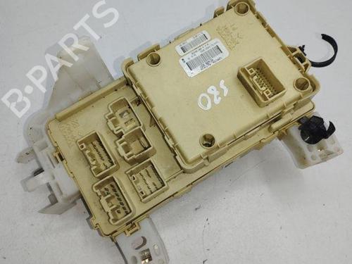 Fuse box TOYOTA COROLLA Verso (_E12_) 2.0 D-4D (CDE120_) | BP28846368E1