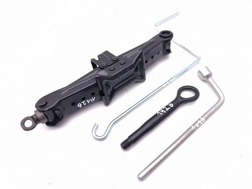 Kit pneu suplente Kit pneu suplente 37670079 37670079