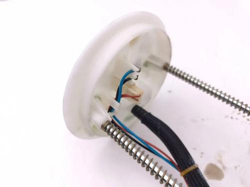Fuel pump MASERATI QUATTROPORTE V 4.2 | BP36331679M76  - Image 6