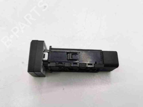 Switch KIA CARENS I MPV (FC, FJ) 2.0 GSX | BP28851759I30