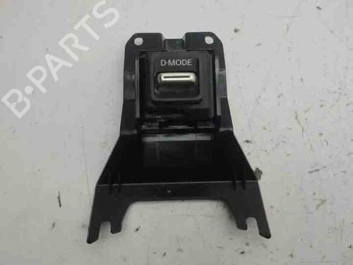 Used Switch NISSAN JUKE (F16_) 1.6 Hybrid (143 hp) 28865045