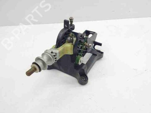 Commandes au volant TOYOTA AURIS (_E15_) 2.2 D (ADE157_, ADE151_, ADE151R, ADE157R) (177 hp) 28845906