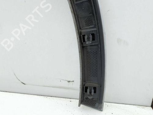 Venstre fortil skærm liste AUDI Q3 (F3B) 35 TFSI | BP30003985C134